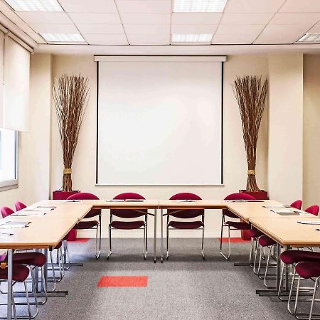 Ibis Barcelona Molins De Rei Otel Dış mekan fotoğraf