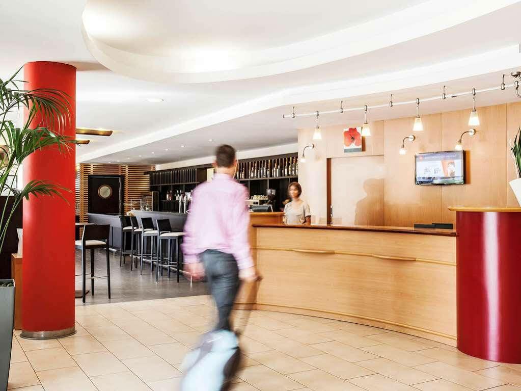 Ibis Barcelona Molins De Rei Otel Dış mekan fotoğraf